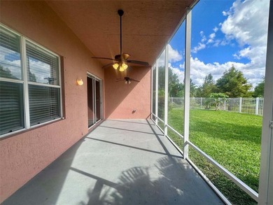 1868 sq.ft CBS Lake Front Home with great Water Views. 3-beds - photo 18