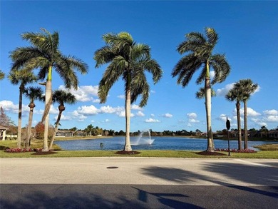 1868 sq.ft CBS Lake Front Home with great Water Views. 3-beds - photo 21