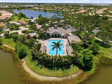 1868 sq.ft CBS Lake Front Home with great Water Views. 3-beds - photo 23