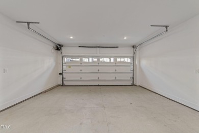 Welcome to The O'Berry. A rare find that checks all of the boxes