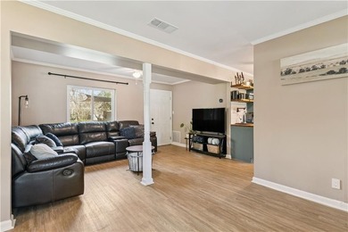 409 Buckingham Place is a wonderful move-in ready opportunity - photo 8