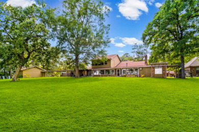 Waterfront home on Lake Livingston - photo 27