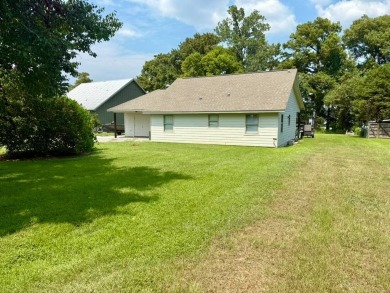 Lake Home For Sale in Saint Joseph, Louisiana