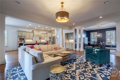 Welcome to 1405 Evergreen Park, a beautifully appointed estate - photo 12