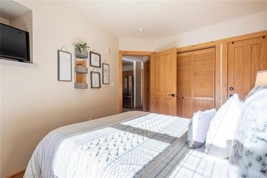 Amazing, beautiful two-bedroom condo in the Copper Springs Lodge - photo 14