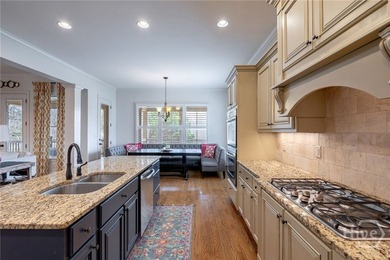 Welcome to 1405 Evergreen Park, a beautifully appointed estate - photo 16