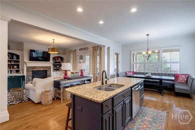Welcome to 1405 Evergreen Park, a beautifully appointed estate - photo 17