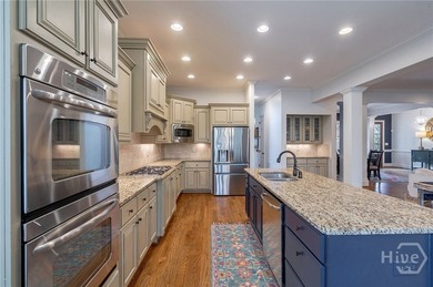Welcome to 1405 Evergreen Park, a beautifully appointed estate - photo 22