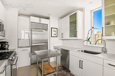Rediscover a classic Penthouse 7A is a gracious, sun-washed - photo 3