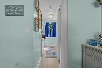 Welcome to this beautifully updated 2-bed/1-bath condo in - photo 12