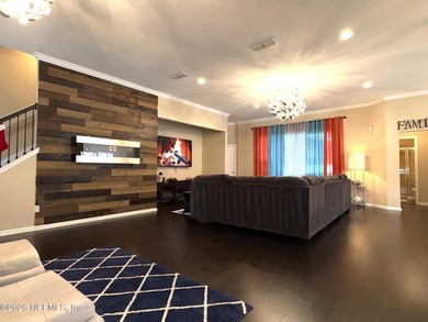 Motivated Seller!!! ***Fresh Exterior Paint*** Beautiful - photo 12