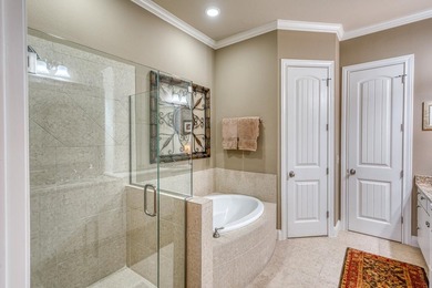 Discover this exceptional, single-level townhome featuring 3 - photo 15