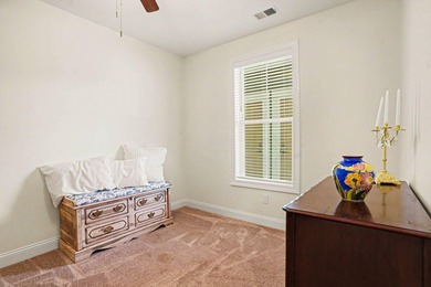 Welcome to this beautifully maintained second-floor - photo 17