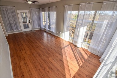 Beautiful home nestled on 3 acres with the Black Warrior River - photo 19