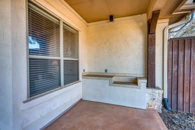 Discover this exceptional, single-level townhome featuring 3 - photo 22