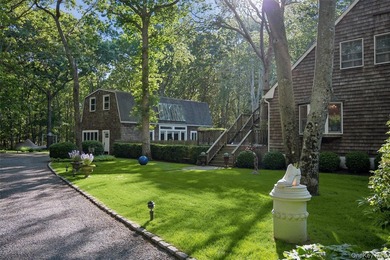 Southampton Retreat with Two Story Annex Nestled within nearly - photo 23