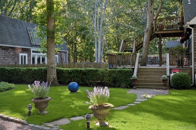 Southampton Retreat with Two Story Annex Nestled within nearly - photo 24