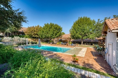 Discover this exceptional, single-level townhome featuring 3 - photo 29