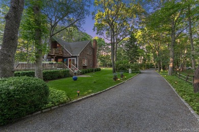 Southampton Retreat with Two Story Annex Nestled within nearly - photo 34