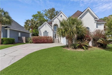 Located on the quiet north end of the Island in the desirable - photo 2