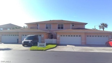 Lehigh Acres Area Condo For Sale in Lehigh Acres Florida