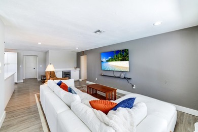 Charming, bright, and airy, this beautifully updated 3 bedroom - photo 9