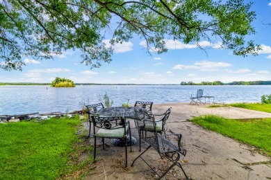 Waterfront home on Lake Livingston - photo 6