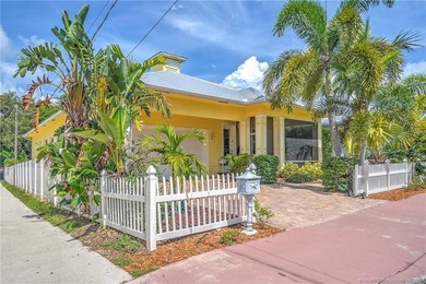 Gorgeous 4 Bedroom 3 bath home in historic area of Stuart. Key - photo 16