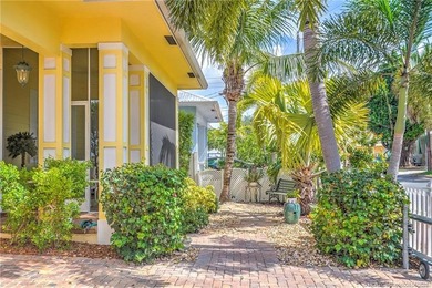 Gorgeous 4 Bedroom 3 bath home in historic area of Stuart. Key - photo 17