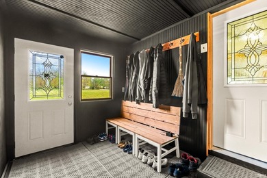 Peaceful country living meets modern updates on nearly 4 - photo 18