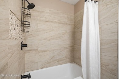 Welcome home to this beautifully updated 4-bedroom, 2-bath home - photo 19