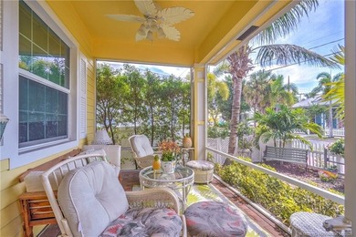 Gorgeous 4 Bedroom 3 bath home in historic area of Stuart. Key - photo 22