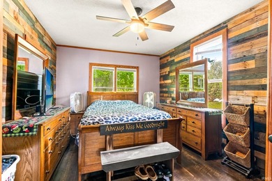 Peaceful country living meets modern updates on nearly 4 - photo 26