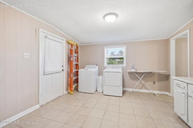 Welcome home to this beautifully updated 4-bedroom, 2-bath home - photo 27