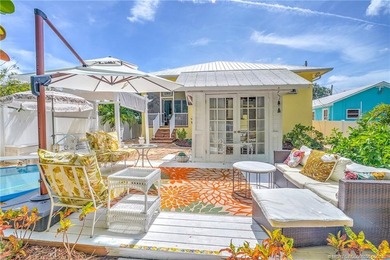 Gorgeous 4 Bedroom 3 bath home in historic area of Stuart. Key - photo 32