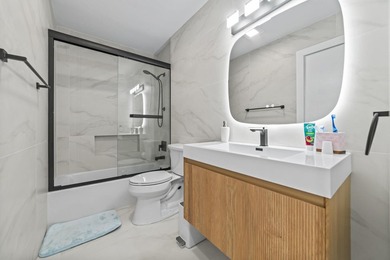 County Squire Estates Custom Gem, Fully Renovated and Move-In - photo 32