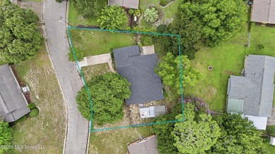 Welcome home to this beautifully updated 4-bedroom, 2-bath home - photo 35