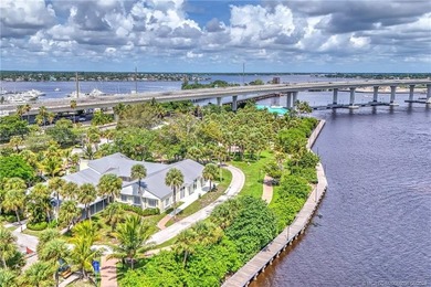 Gorgeous 4 Bedroom 3 bath home in historic area of Stuart. Key - photo 39
