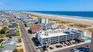AMAZING VIEW OF THE BEACH! This YEAR-ROUND condo is situated on