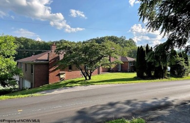 Lake Home For Sale in Beverly, West Virginia