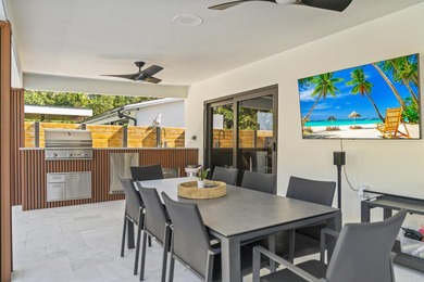 County Squire Estates Custom Gem, Fully Renovated and Move-In - photo 42