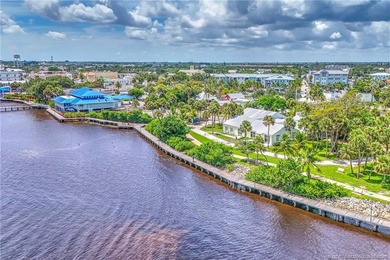 Gorgeous 4 Bedroom 3 bath home in historic area of Stuart. Key - photo 43