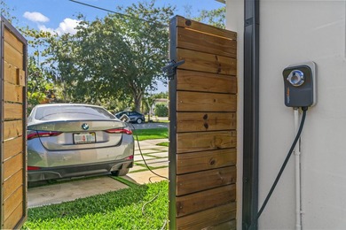 County Squire Estates Custom Gem, Fully Renovated and Move-In - photo 45