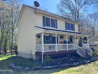 Welcome country Living with inviting front porch and back deck - photo 1
