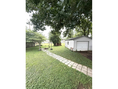 Move right into 217 Rooney Drive! This charming home offers a - photo 5