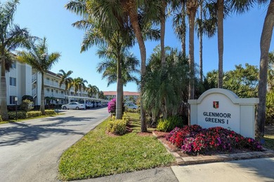 Full Golf Membership Included! Sought-after end-unit condo - photo 3