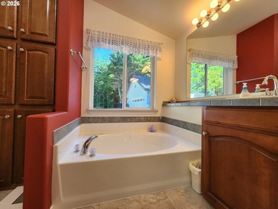 Perched above town with an Ocean views, this meticulously - photo 18