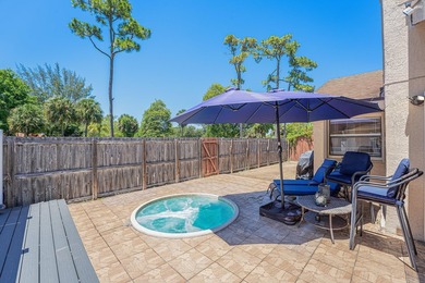 Welcome to this charming 3-bedroom, 2-bathroom villa located in - photo 30