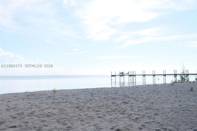Welcome to The Barnacle Bed and Breakfast, a rare oceanfront - photo 3