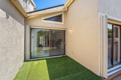 Welcome to this charming 3-bedroom, 2-bathroom villa located in - photo 33